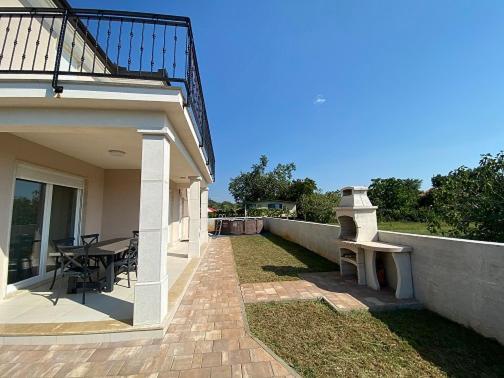 Villa Manka Umag Exterior photo